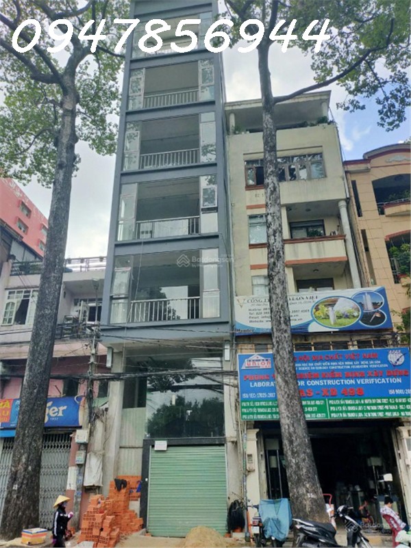  Bán nhà mặt tiền đường Nguyễn Thái Học Quận 1, 78m2, 3 lầu chỉ 26 tỷ 