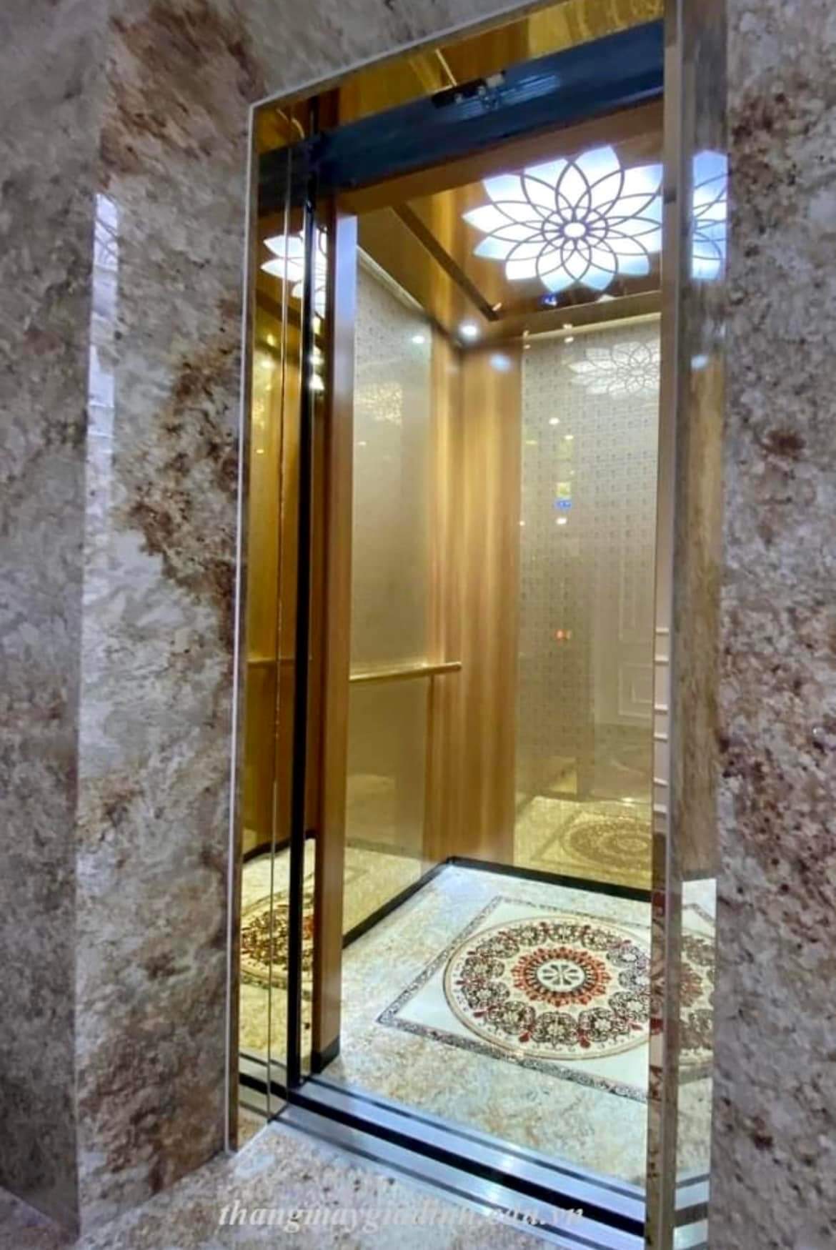  Tôi cho thuê Nhà căn góc, mới ,vỉa hè, 119m2- 4T, Trần Nhân Tông_44 Tr 