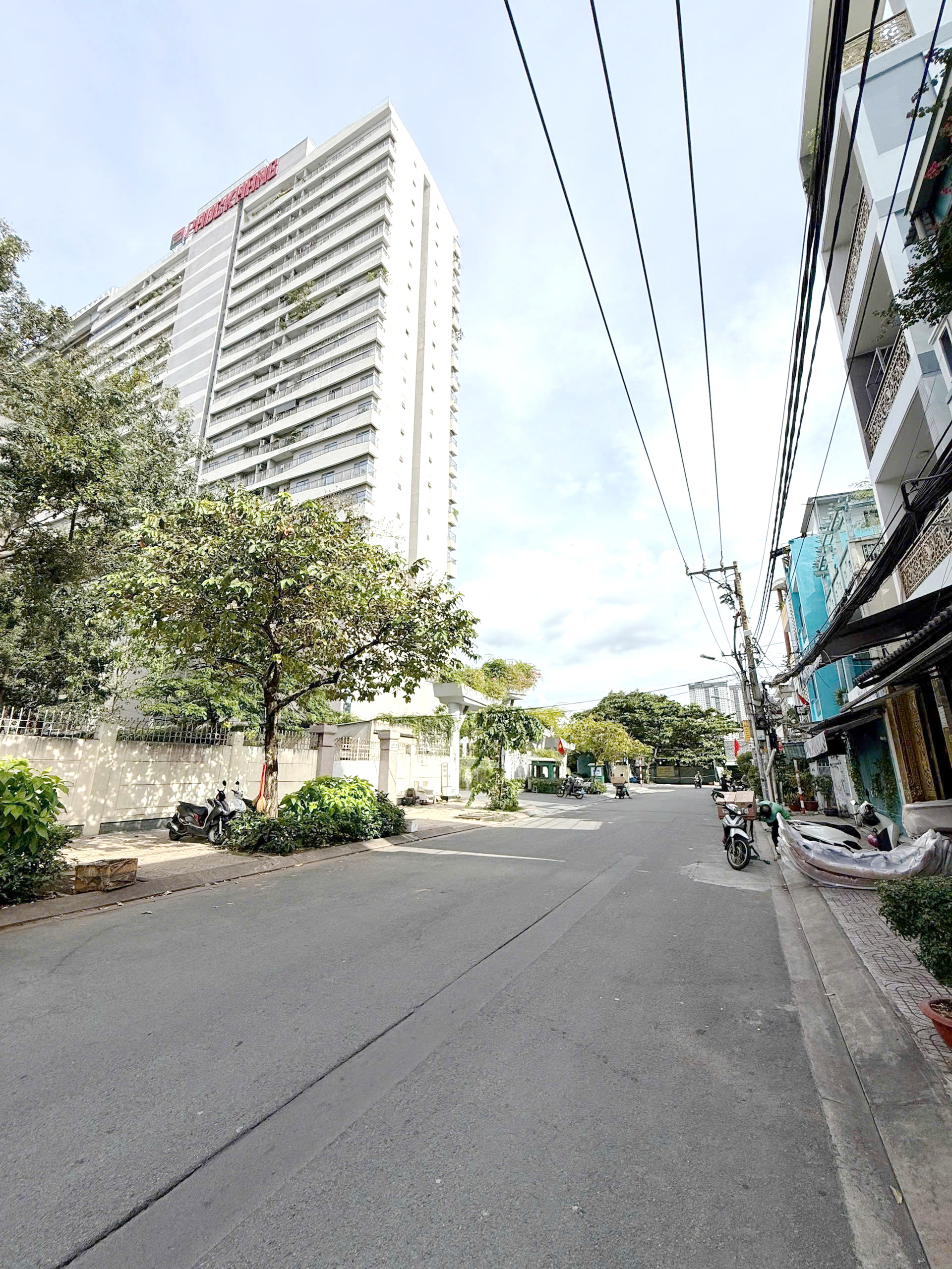  Nhà 4.8x19m, MT đường Lê Quang Kim P8 Q8 