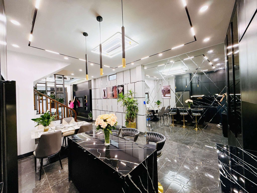  SIÊU PHẨM LUXURY - BÁN NHÀ 4 TẦNG 3 NGỦ ĐẦY ĐỦ TIỆN NGHI CHỈ 12 TỶ 