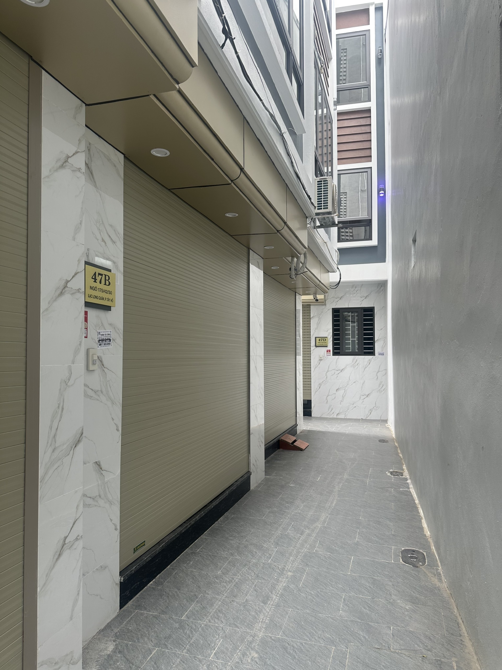  NHÀ ĐỘC, HIẾM, HÓT- XÂY MỚI _TÂY HỒ LỘNG GIÓ , CẦU GIẤY TRUNG TÂM- DẪN LÀ CHỐT_ 5 TẦNG – 72M2 