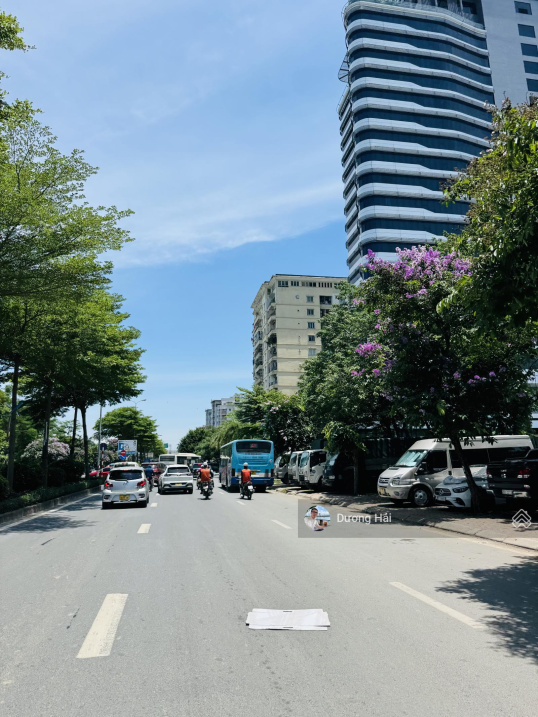  Bán nhà phố Phạm Văn Đồng 55m2, 7 tầng thang máy Dòng tiền ~700tr/N gần công viên Hòa Bình 