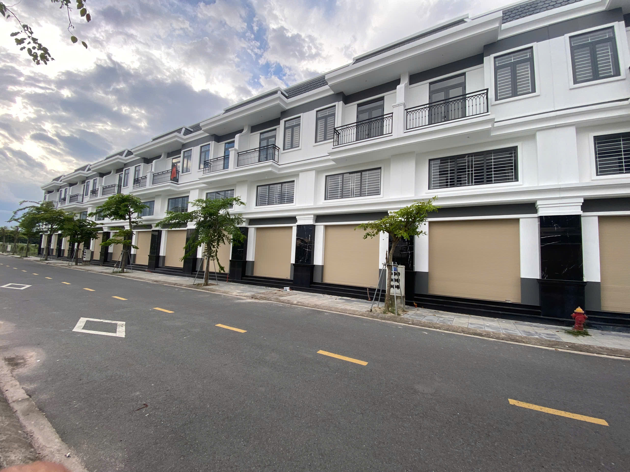  Sổ riêng từng nền – Xây dựng Theo Mẫu, ngay trung tâm Hòa Lợi – Bến Cát 