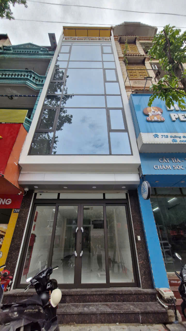  CHÍNH CHỦ CẦN  CHO THUÊ MẶT BẰNG KINH DOANH ĐẸP – 711 QUANG TRUNG, HÀ ĐÔNG HÀ NỘI 