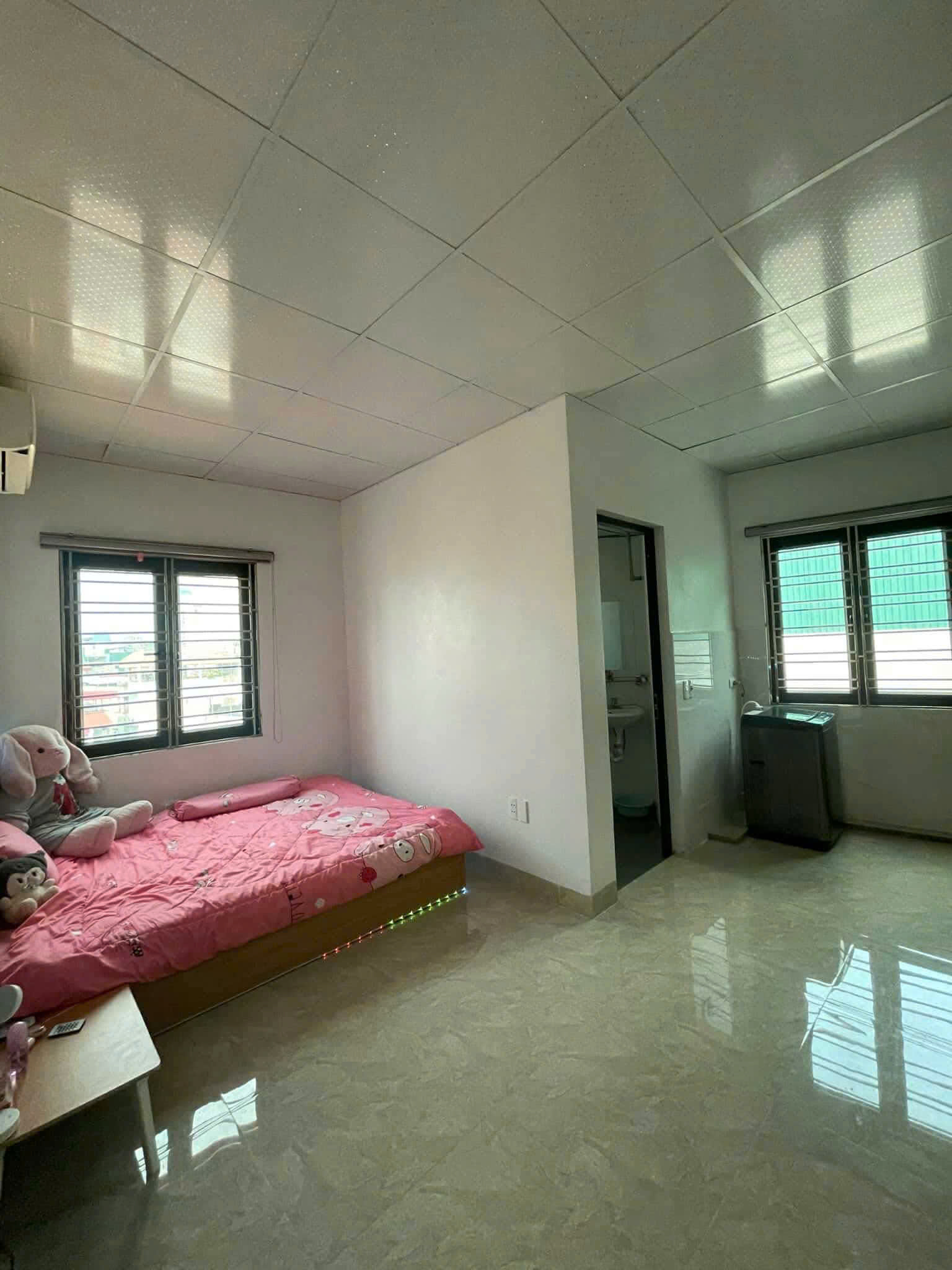  CHO THUÊ PHÒNG 2 CỬA SỔ FULL NỘI THẤT TẠI ĐỖ ĐỨC DỤC  – CHỈ 4.200.000đ/THÁNG 