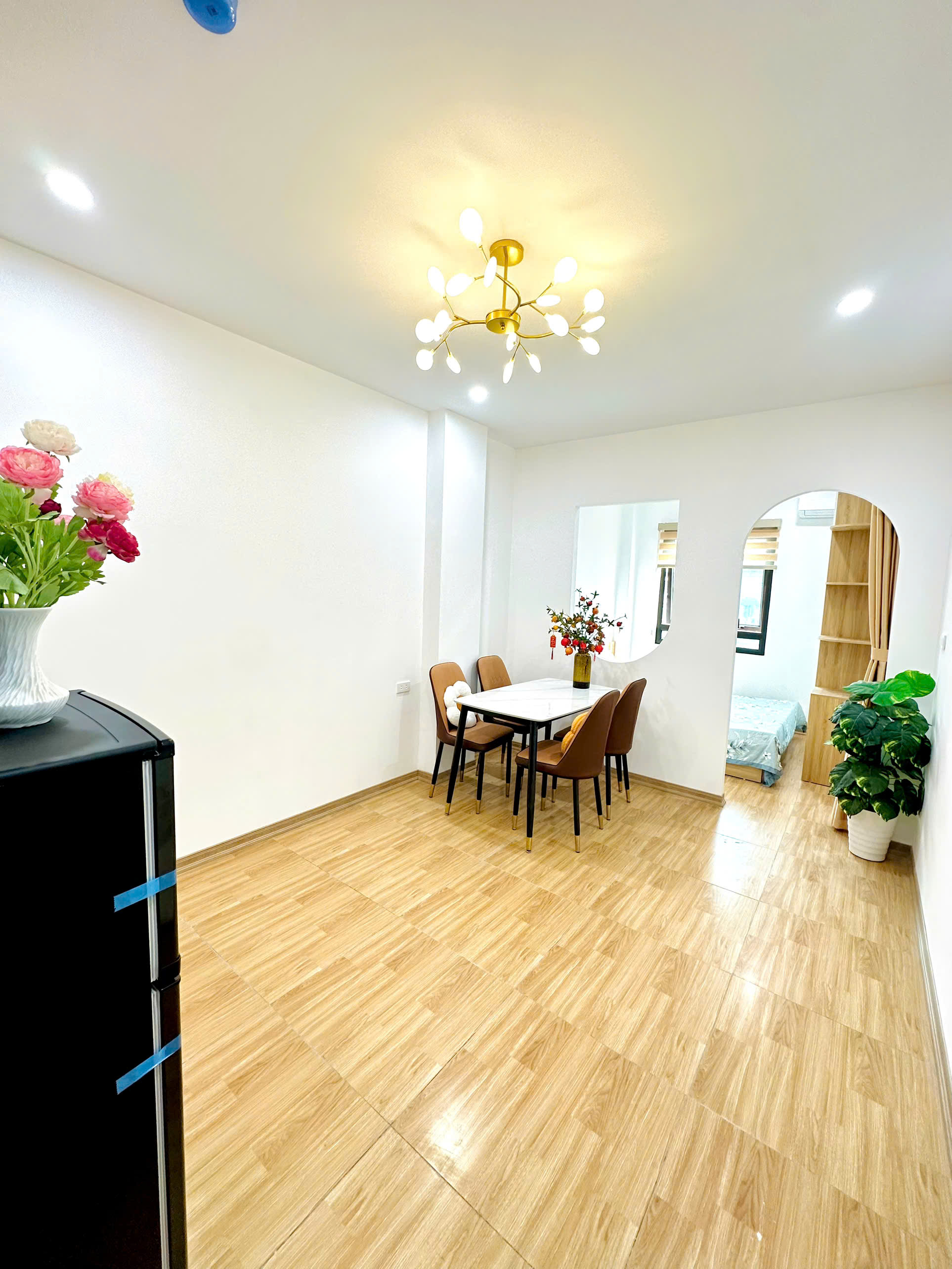  Cho Thuê 1pk 1ngủ đẹp thoáng cửa sổ giá rẻ Tại 110 Trần Duy Hưng 