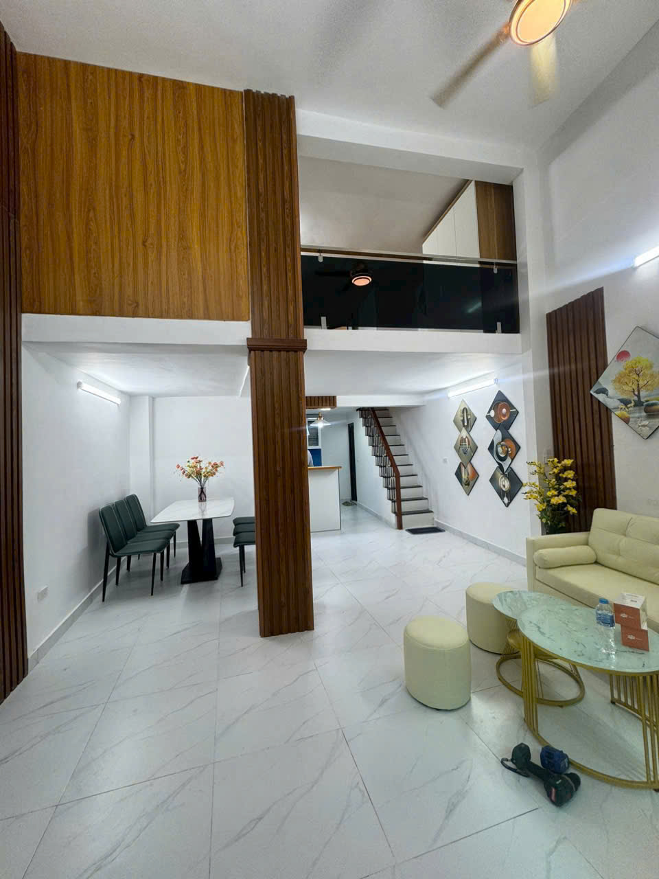  Bán nhà 4 tầng khu vực Nguyễn Chính, Hoàng Mai 