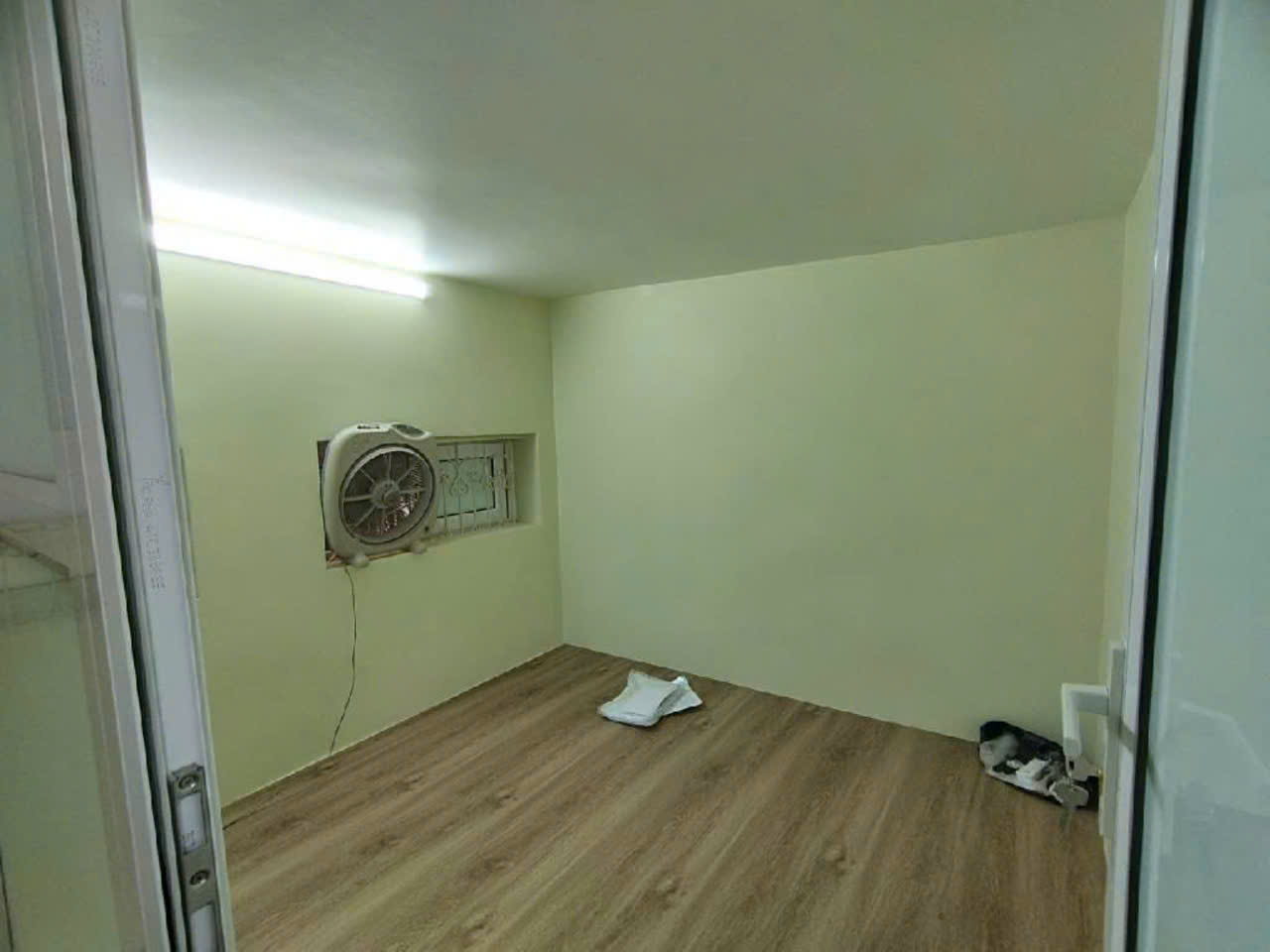  Cho thuê nhà ngõ Trại Cá 3,5 tầng, 2 ngủ, 2 vệ sinh, giá 9 triệu/tháng 