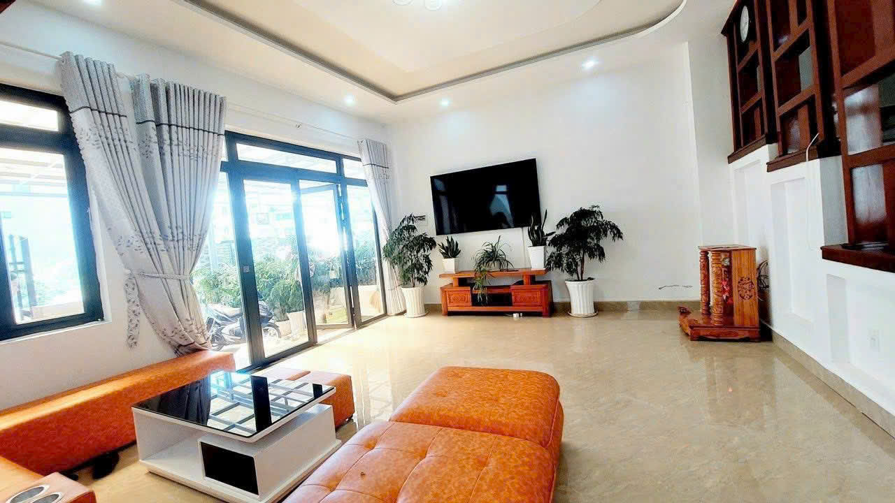  Cho thuê homestay nguyên căn 4 phòng ngủ Lữ Gia Phường 9 Đà Lạt giá 13tr 