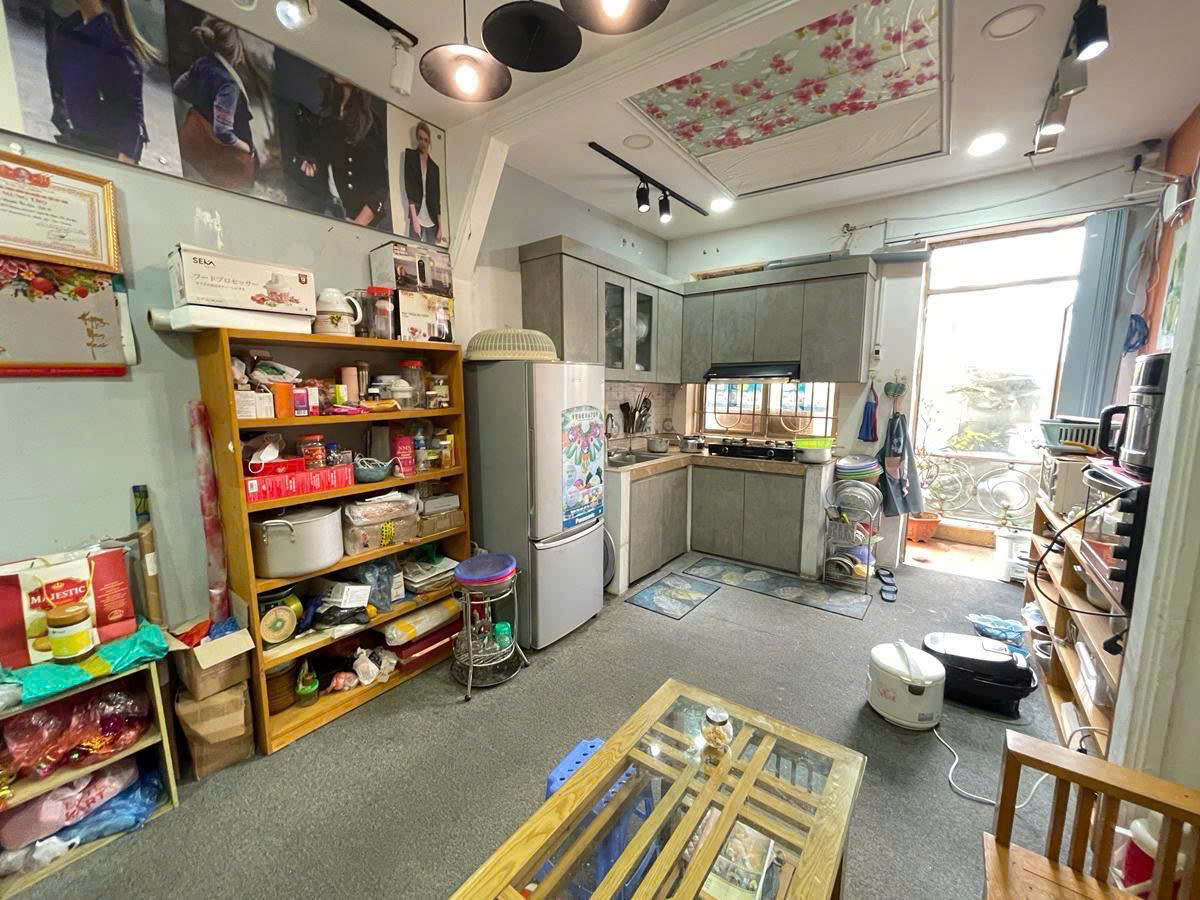  SIÊU PHẨM MẶT PHỐ – KINH DOANH SẦM UẤT – VỈA HÈ – Ô TÔ TRÁNH –  - Văn Cao 47m, 5 T, nhỉnh 39 Tỷ 