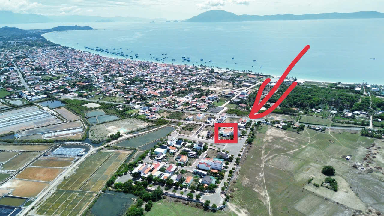  Căn nhà Biển Dốc Lết 212m2, Tái Định Cư Mỹ Lương
 Đường nhựa 10m
3,8 tỷ ( có thương lượng) mọi thông tin chi tiết vui lòng liên hệ e Số chứng chỉ: đang đợi cấp chứng chỉ mới , số chứng nhận: MG 25- 625 