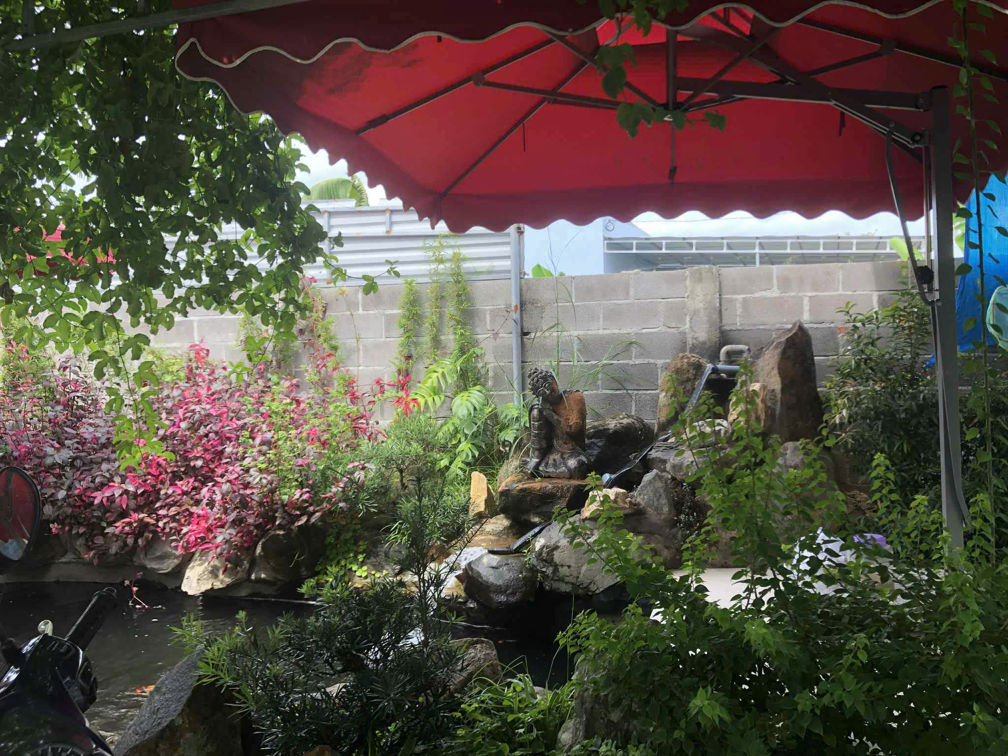  Bán Nhà Diên Toàn-Diên Khánh
-DT: 188m2 ngang 8m nở hậu
-Hướng Bắc
-Hiện trạng đường 6m ô tô né nhau
-Nhà gồm 1PN-2WC- Khách-Bếp...
-Giá bán: 3,3tỷ có TL 