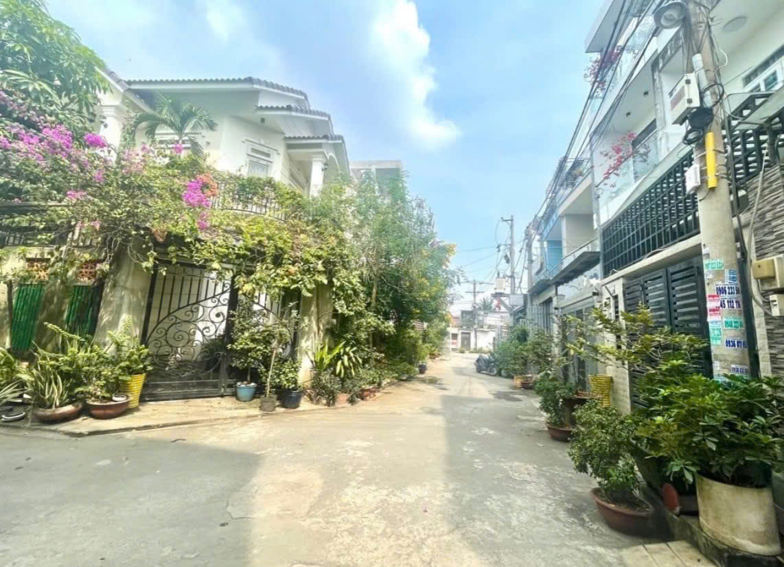  Bán Nhà Quận 2- 3 Tầng- 6PN,Ngang Khủng 7M-Hẻm 4M-Không Quy Hoạch- Chỉ 6,4 Tỷ Thương Lượng 