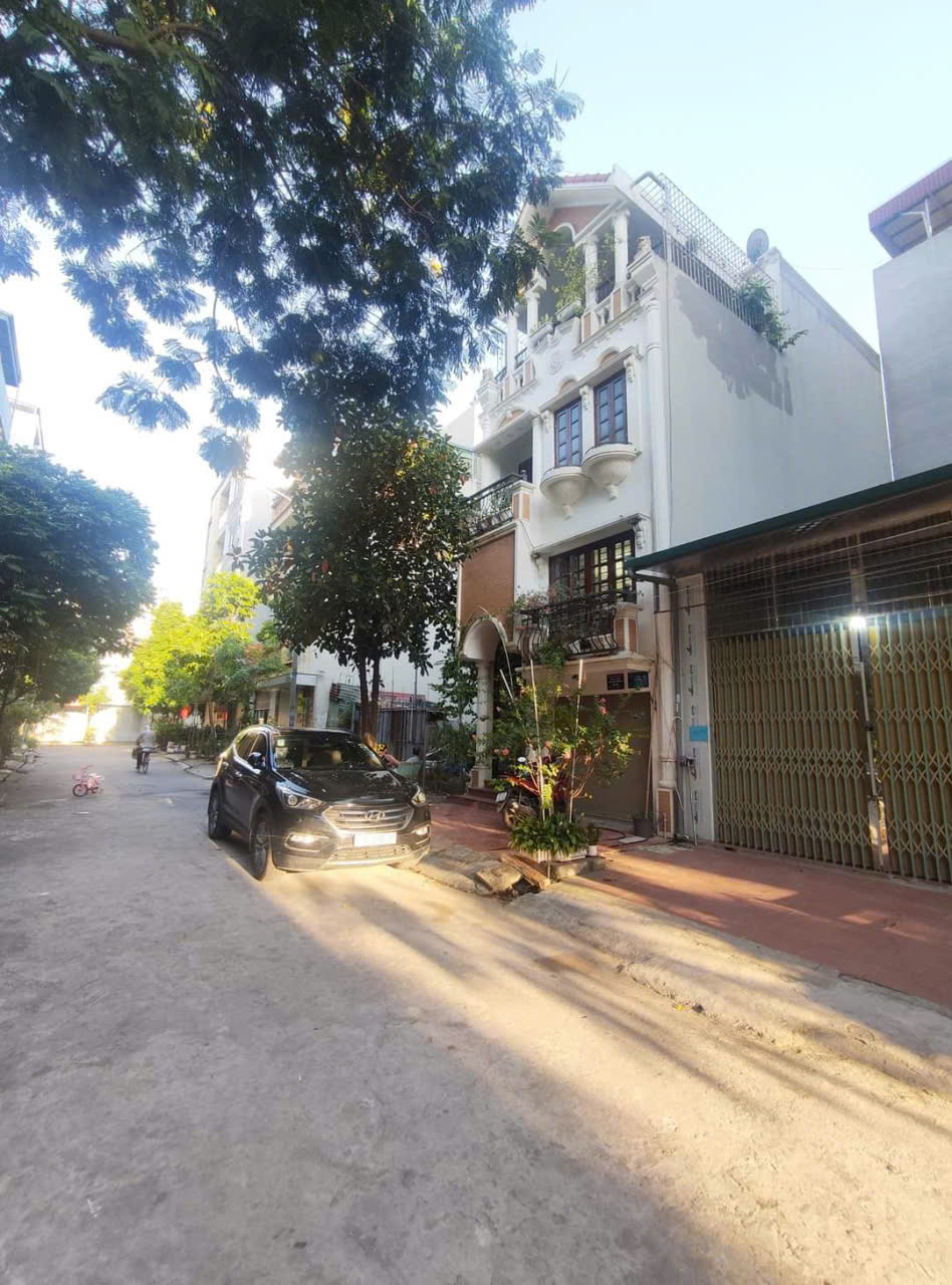  Vạn Phúc Hà Đông ô tô đỗ cửa giá sốc. 