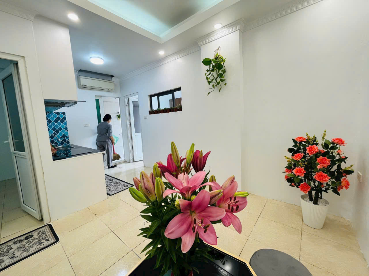  BÁN CC SỔ RIÊNG 2 NGỦ 1 WC–PHÚ THƯỢNG–TÂY HỒ DT 45M2.CÓ THANG MÁY 