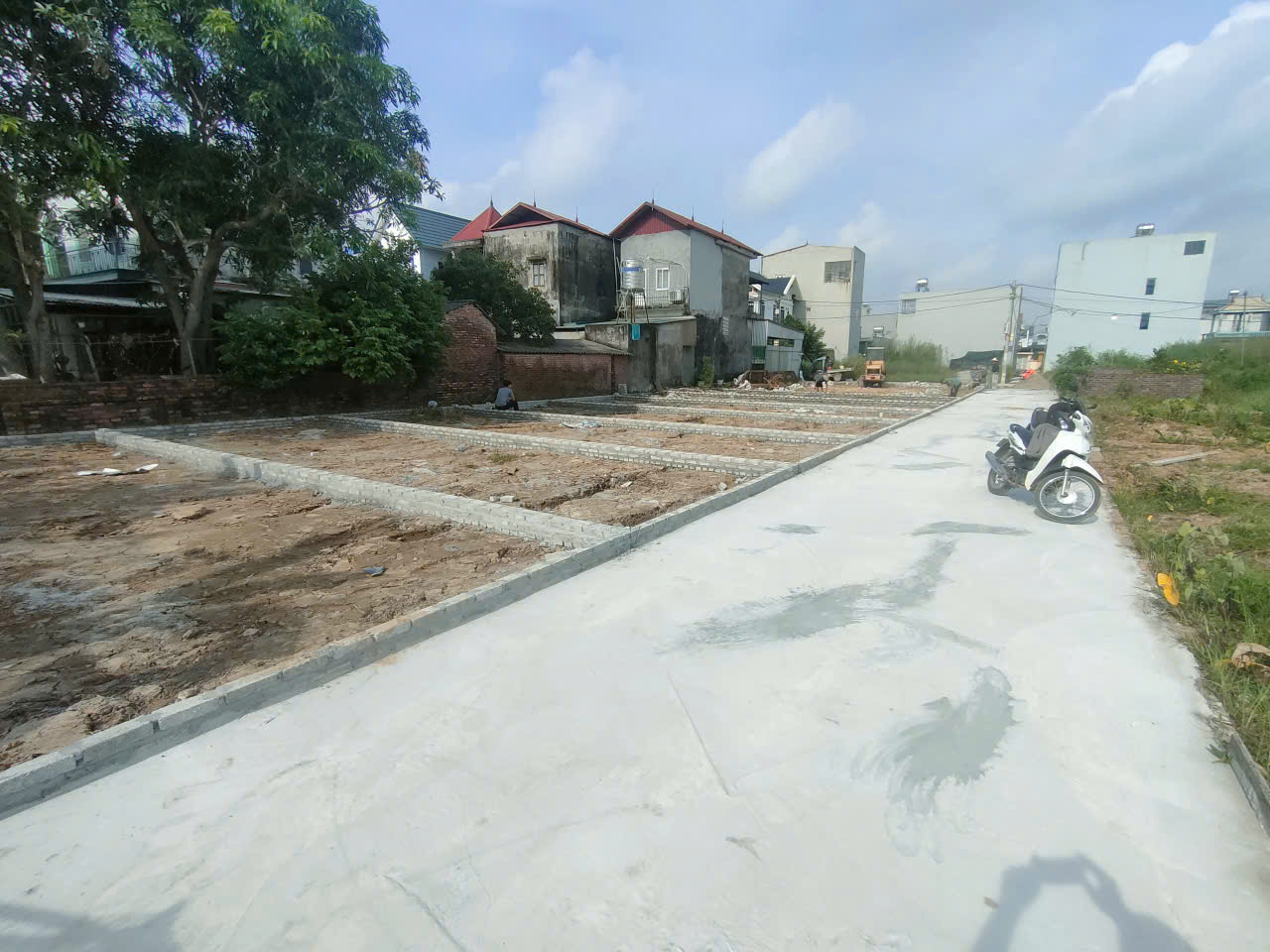  Chính chủ b.án 08 lô đất DT50m2/lô, gi.á F0 tại tổ 9, thôn Ấp Tre, xã Quang Minh 