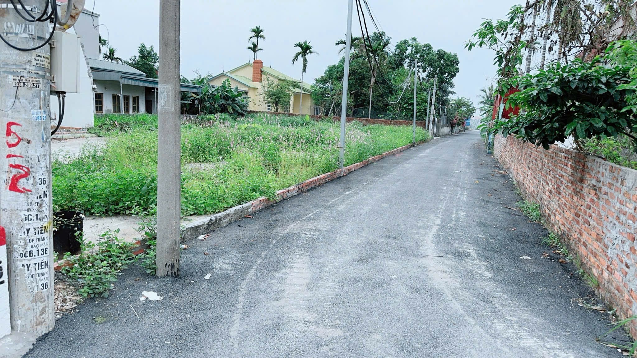  Lô góc mặt đường 402 – vị trí kinh doanh đắc địa, giá chỉ hơn 3,x tỷ! ZALO 0567 222 555 