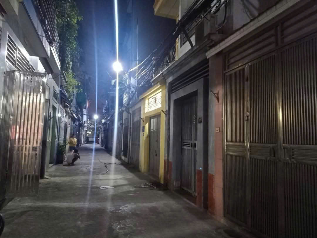  Còn phòng tại tầng 2 và 3 cần cho bạn nam thuê, Dt 30m2, ngõ 673 Ngọc Hồi.huyện Thanh Trì, Hà Nội 