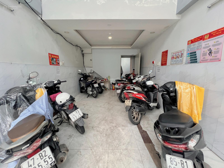  54m2 - 8.35 tỷ - CHDV 5 tầng - 4x13m - Lê Quang Định, hẻm 482 - xe hơi tới cửa- HC chuẩn 