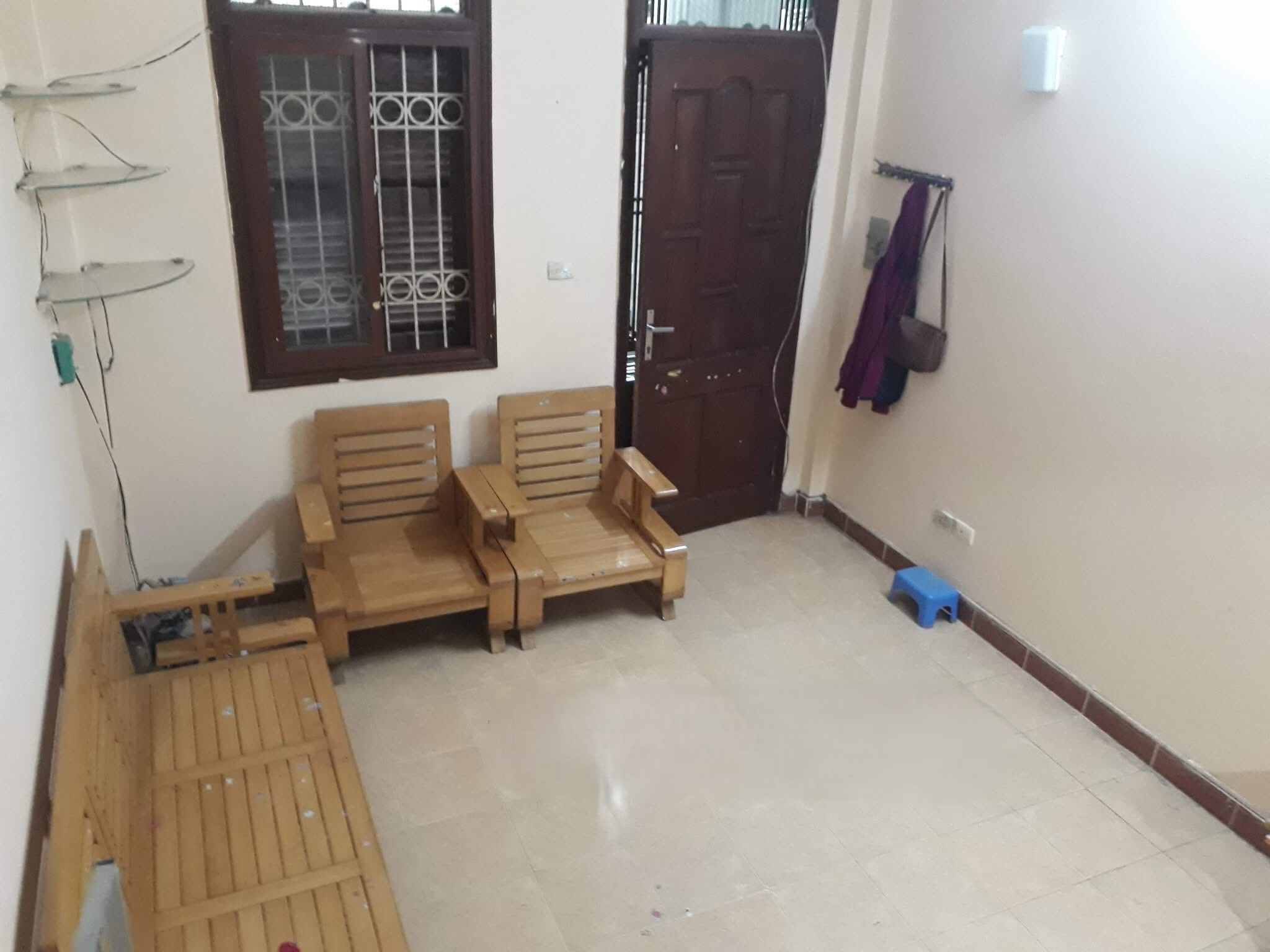  Cho thuê nhà ngõ Đông Tác,  25m² x 4 tầng, 2PN, 3 WC, 8 Triệu 