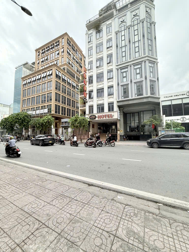  Bán CHDV MT Đường Bạch Đằng,Tân Bình,Dòng tiền 100tr/thang,DT5,9x13,5m,7Tầng. 