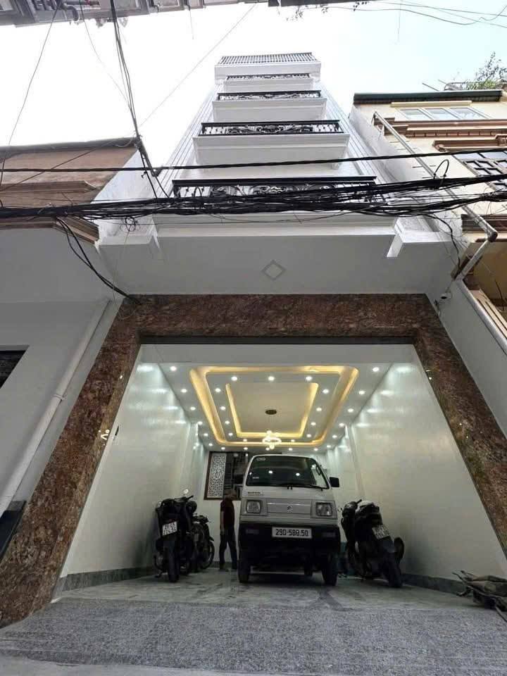  Ngõ thông, ôtô vào nhà, 20m nhà ra phố Nguyễn Đình Hoàn, DT45m, 6 tầng thang máy 