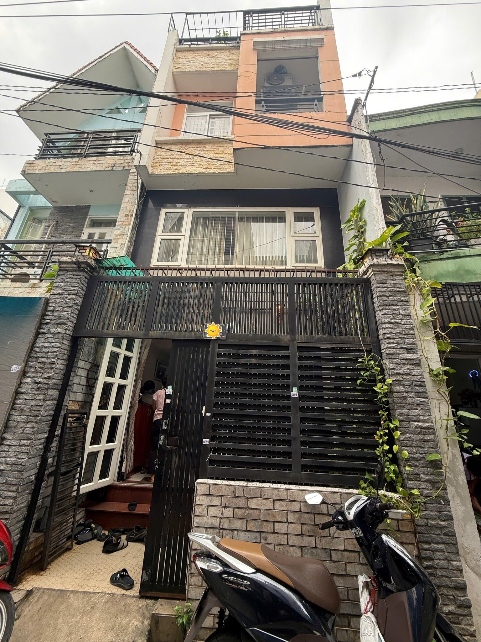  Cách MT Tân Sơn Nhì 2 căn – Trệt, lửng, 2 Lầu, 5PN – Chỉ 7.2 tỷ 