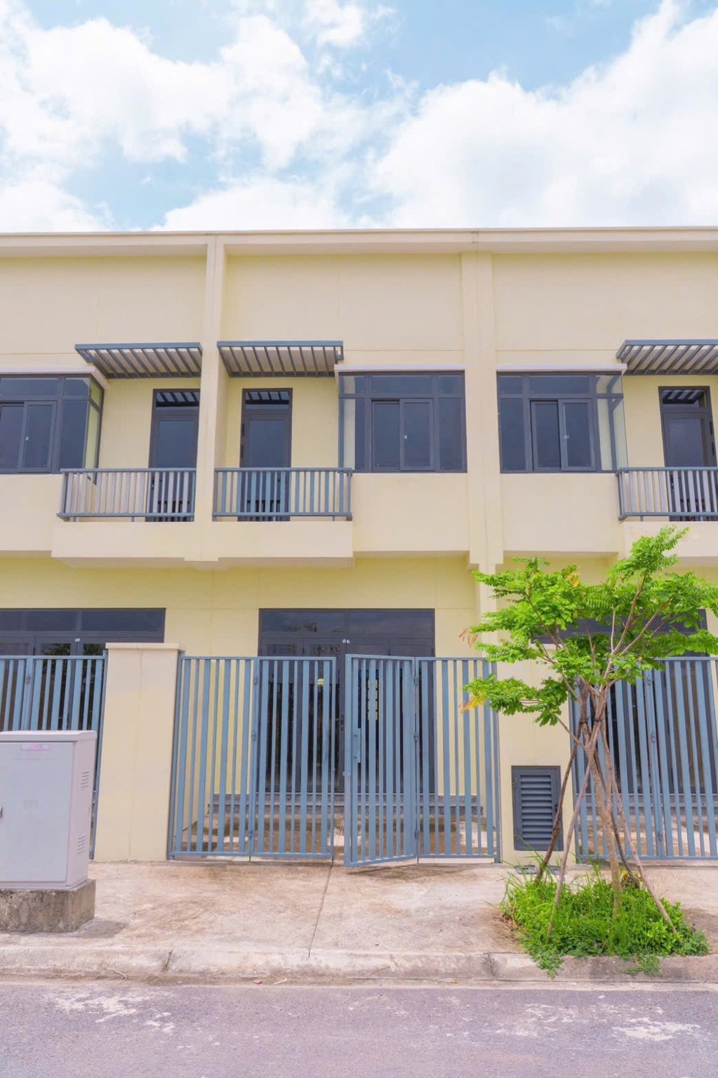  CHỐT NGAY – NHÀ PHỐ 1,7 TỶ SỔ RIÊNG – TRUNG TÂM KCN 