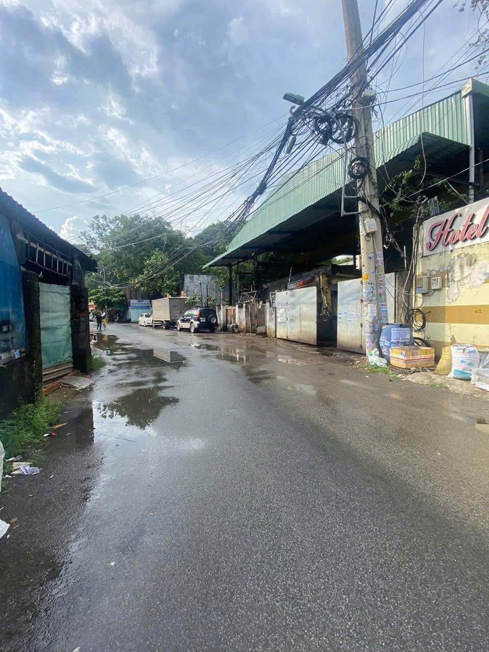  Chủ gấp bán giảm chào 1tỷ3 giá chào mới 13 tỷ.
???? BÁN KHÁCH SẠN 7 TẦNG – 26 PHÒNG – ĐANG KINH DOANH ỔN ĐỊNH
???? MẶT TIỀN QUỐC LỘ 1A – BÌNH CHIỂU, TP. THỦ ĐỨC 