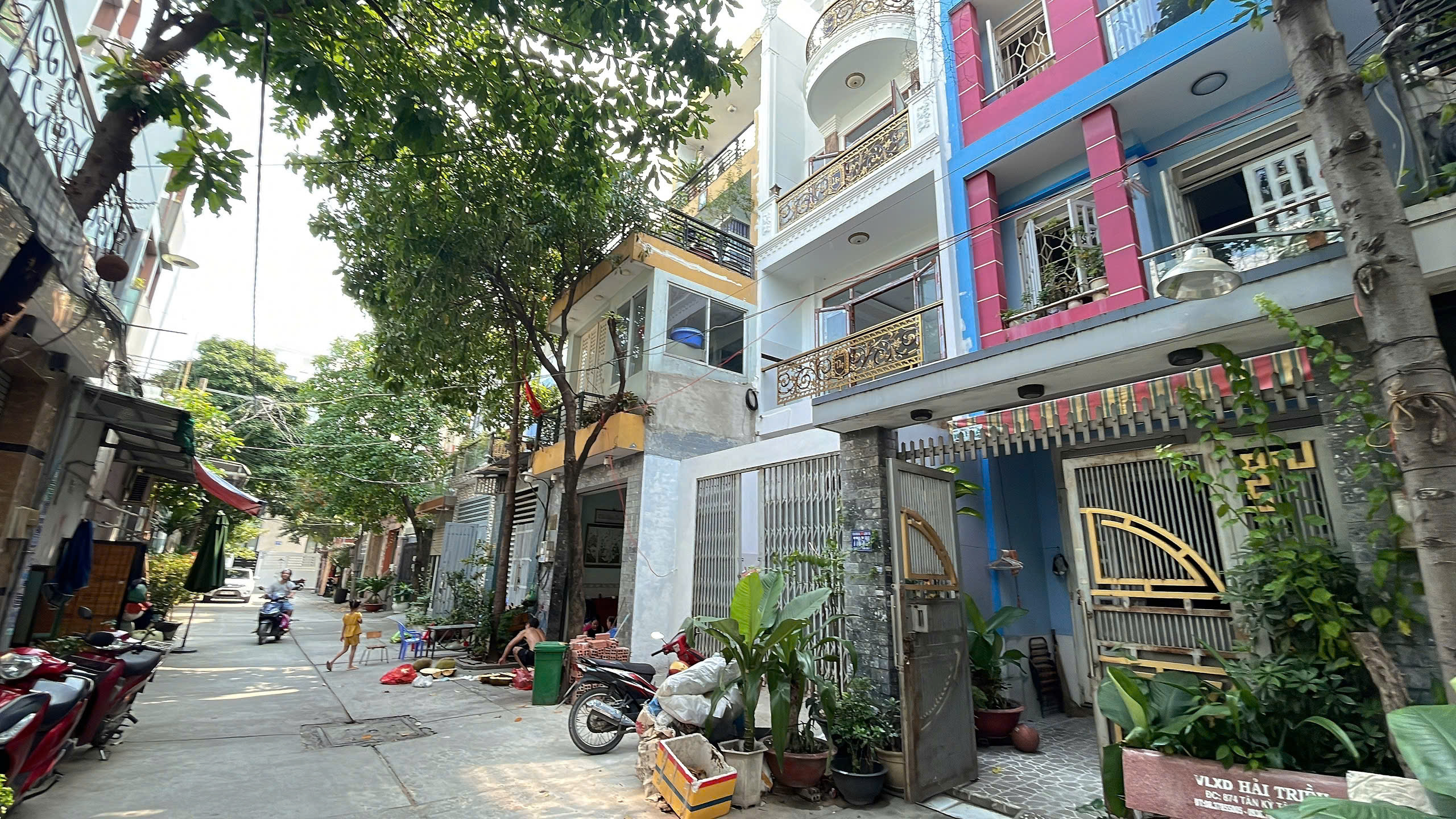  ???? Bán gấp nhà 3 tầng cực đẹp – hẻm 8m Tân Kỳ Tân Quý – chỉ 6.5 tỷ! ???? Thích hơp co người lớn tuổi ZaLO79-53.53.530 