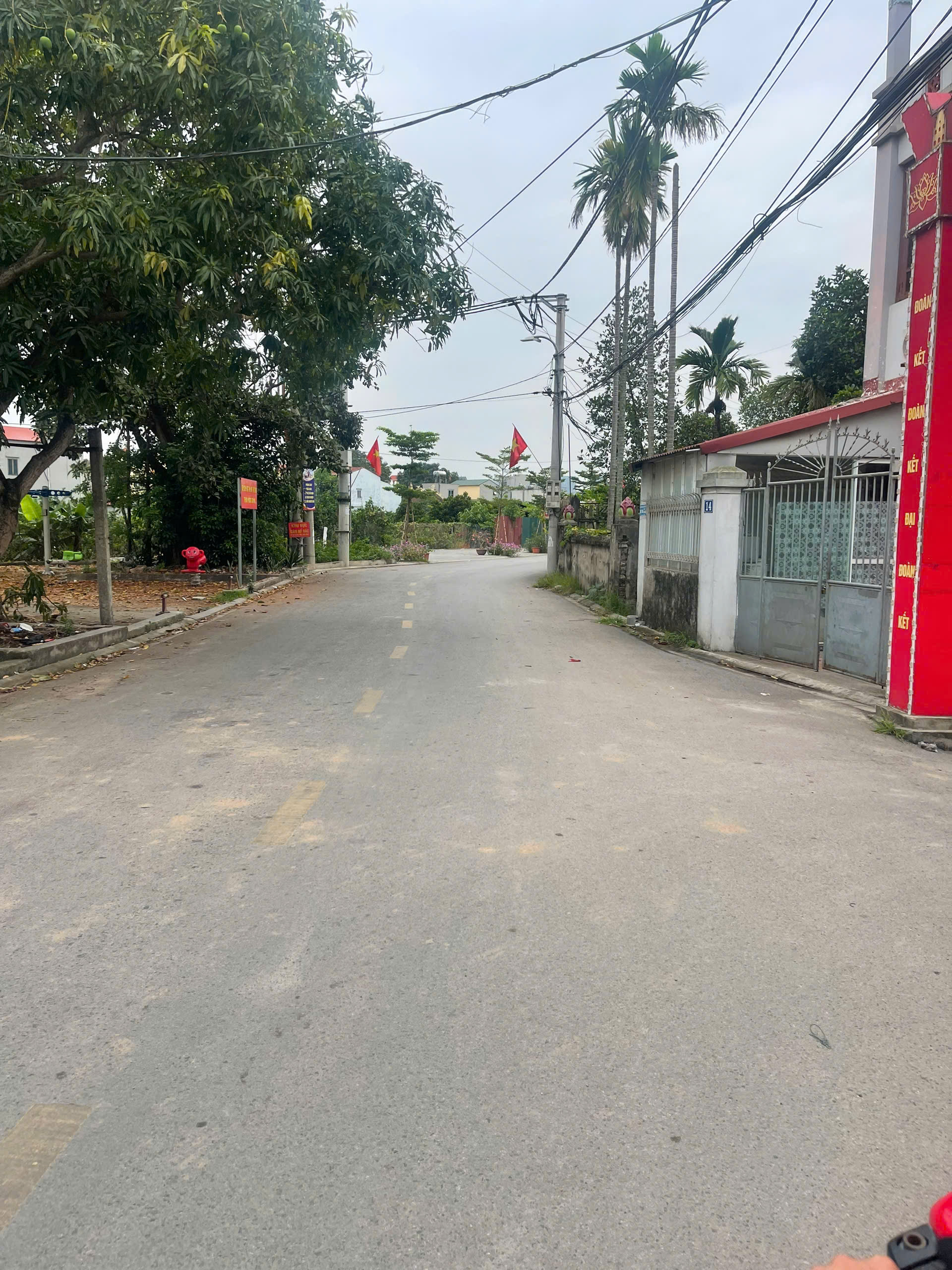  BÁN ĐẤT MẶT PHỐ ĐA TỐN – VỊ TRÍ TRUNG TÂM, KINH DOANH SẦM UẤT Giá chỉ 8.1 tỷ 