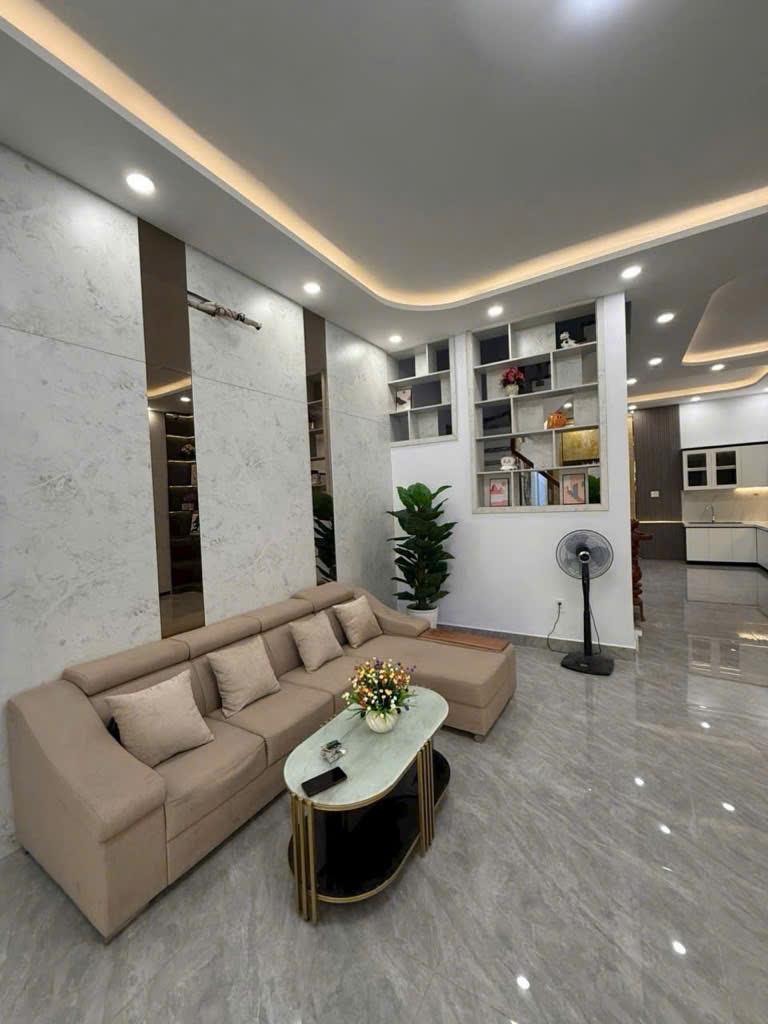  Bán nhà Q1 – Trần Hưng Đạo liên thông Trần Đình Xu, quỹ đất trung tâm hiếm như kim cương 