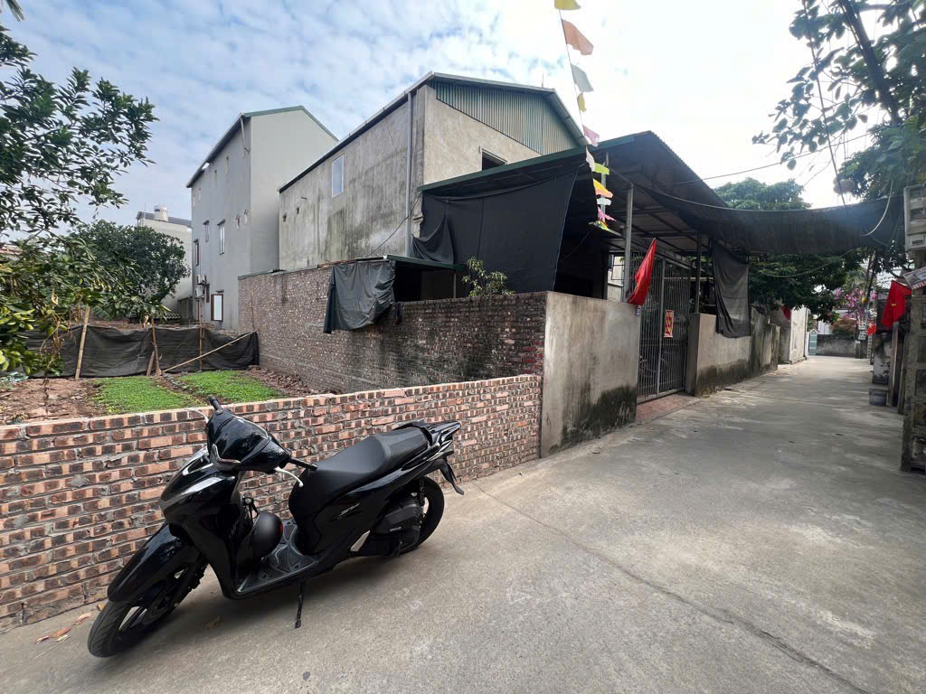  Bán đất Ngô Gia Tự  Việt Hưng- ngõ Nông - Oto sát phố 80 m mặt tiền 5m 8.9 tỷ (TL) 