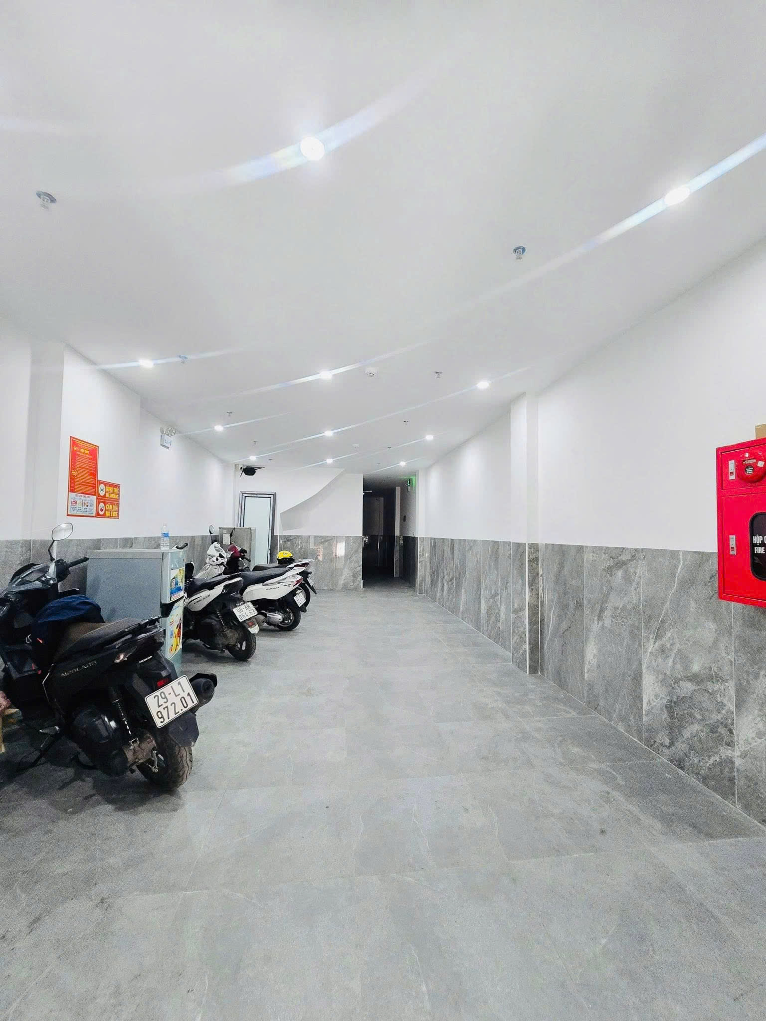  BÁN TÒA NHÀ CHÙA LÁNG, ĐỐNG ĐA - 70M x 7T THANG MÁY - DÒNG TIỀN 85TR/TH - GẦN Ô TÔ - GIÁ 26 TỶ 