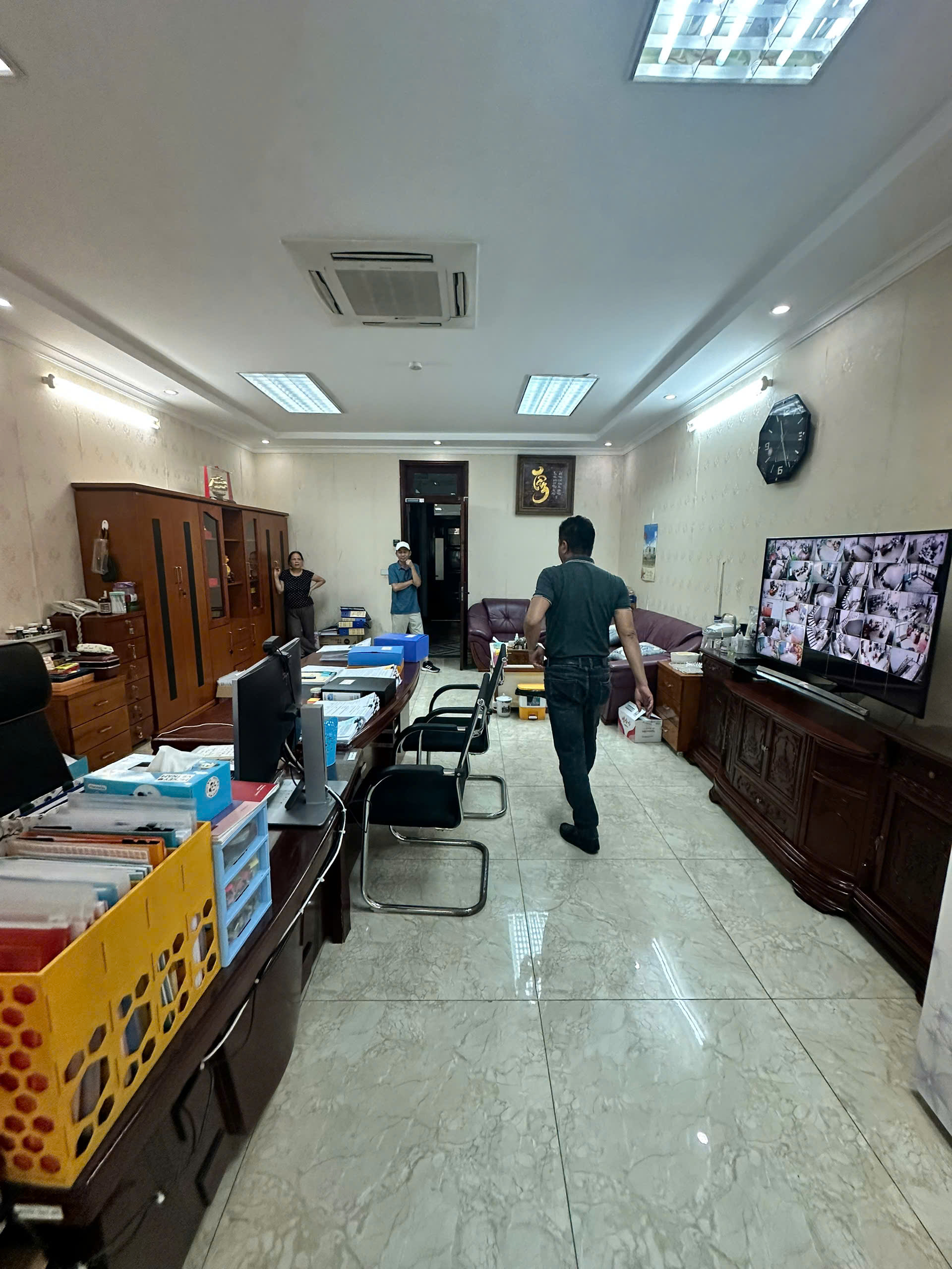  Cho thuê Mặt Phố Vũ Phạm Hàm, 150m2 x 4 tầng, mặt tiền 6m Phòng Khám, Spa, VP... 