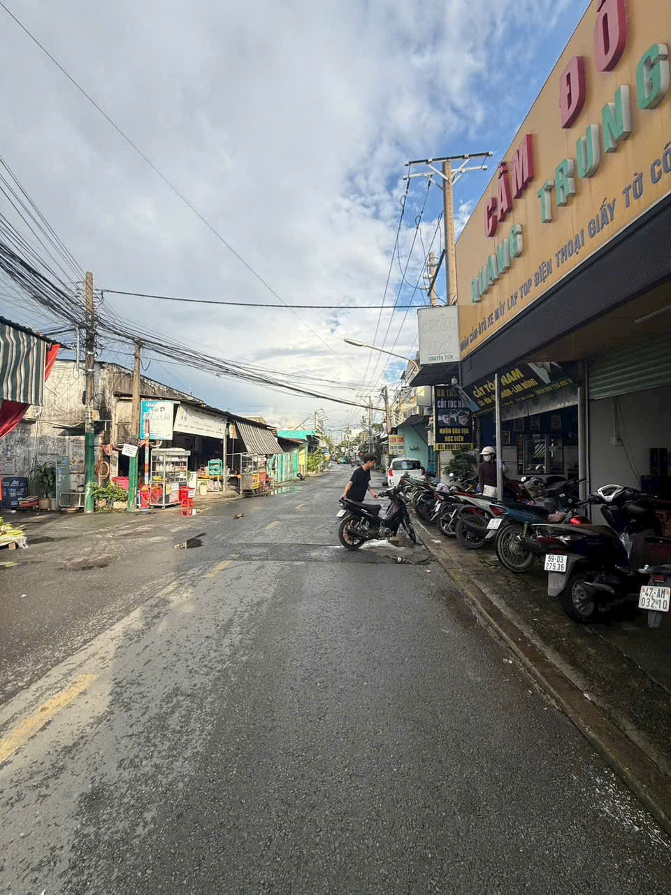  Bán Dãy Trọ 256m² (13 phòng + kiot), Nguyễn Đức Thiệu 100m  thông Lý Thường Kiệt, Dĩ An, chỉ 5,8 tỷ! 