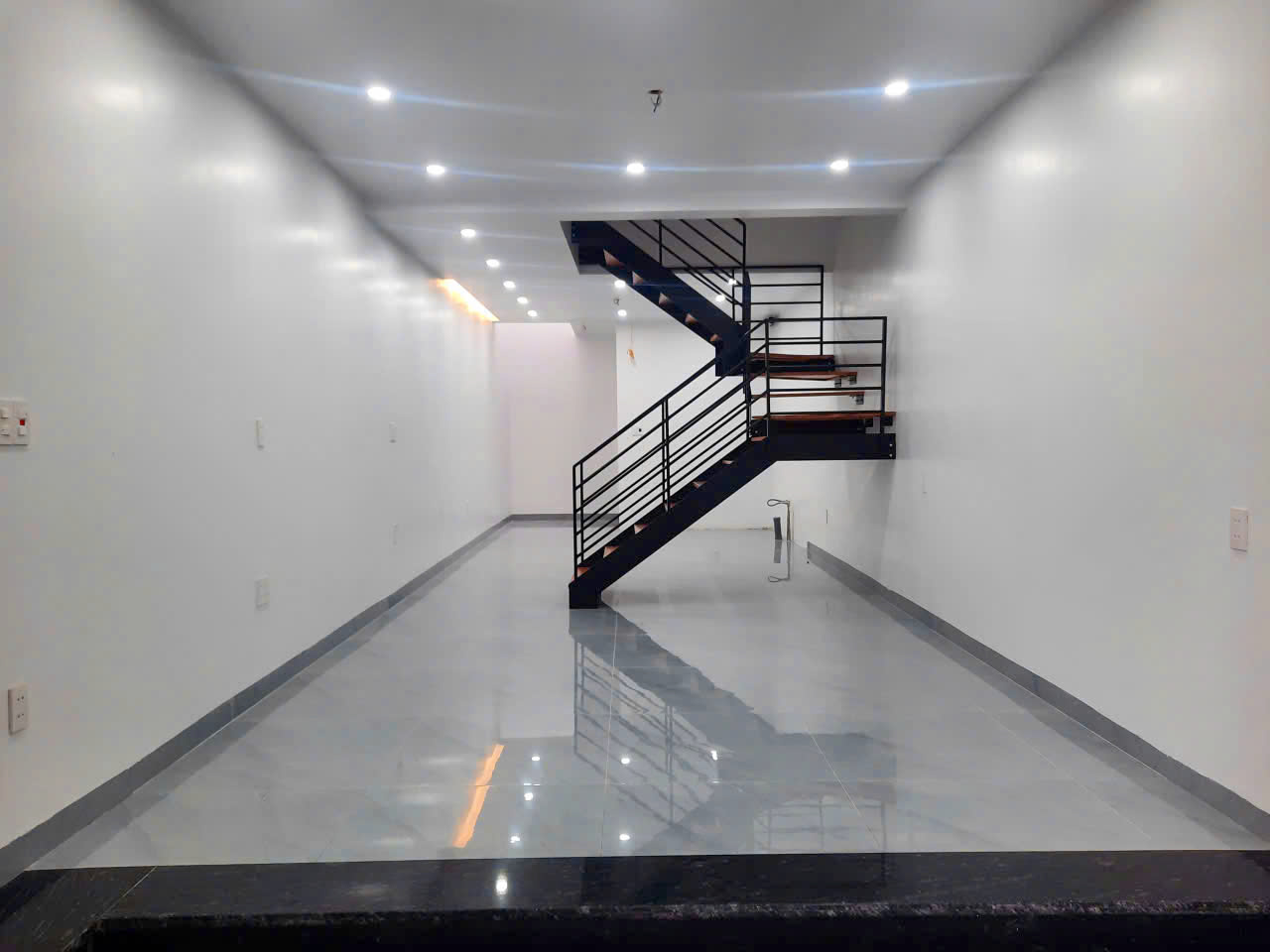  CHÍNH CHỦ CẦN BÁN GẤP NHÀ NGÕ 273 ĐẰNG HẢI – HẢI AN, HẢI PHÒNG 