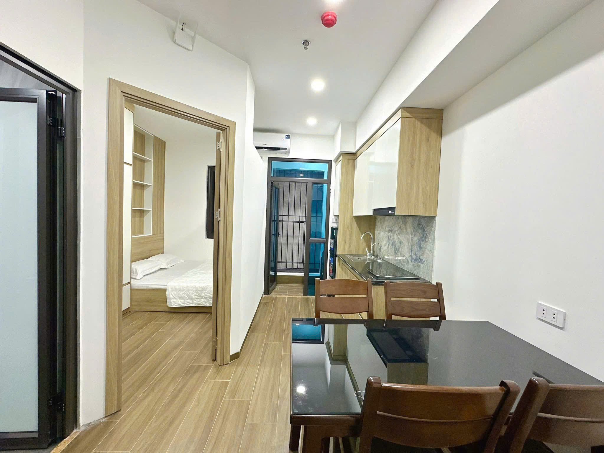  BÁN TÒA NHÀ DOÃN KẾ THIỆN, CẦU GIẤY - 90M² x 9T CÓ HẦM - DÒNG TIỀN 250TR/TH - VỈA HÈ Ô TÔ TRÁNH - GIÁ 54 TỶ 