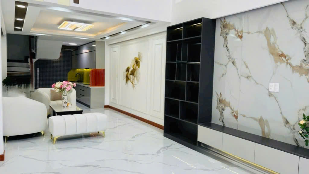  NHÀ MỚI ĐẸP XINH – VIP P2 QUẬN 10 – 55M² – 4 TẦNG – FULL NỘI THẤT CAO CẤP – GẦN NGÔ GIA TỰ.



. 