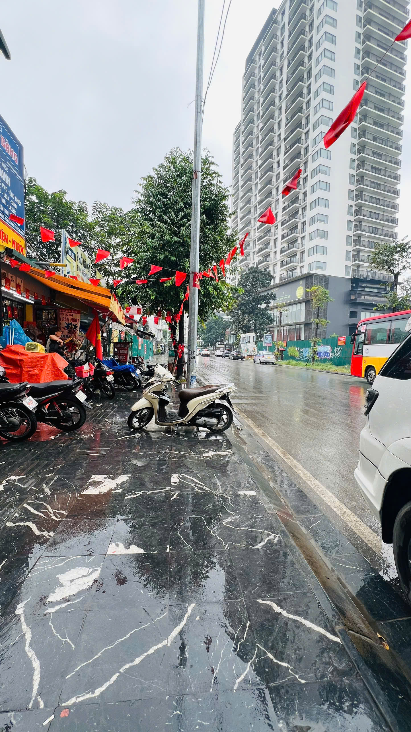  BÁN MẶT PHỐ XUÂN DIỆU TO TÂY HỒ SIÊU VIP KINH DOANH ĐỈNH VỈA HÈ ĐÁ BÓNG 46 TỶ CTL 