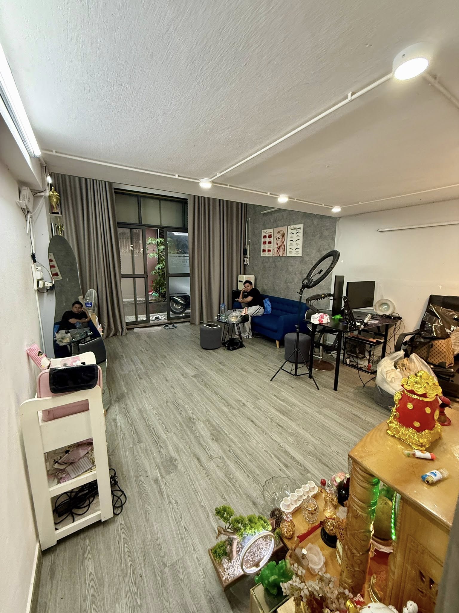  ► Nhà đường nhựa có lề sát Nguyễn Văn Linh, Kinh doanh, nhỉnh 6 tỷ 