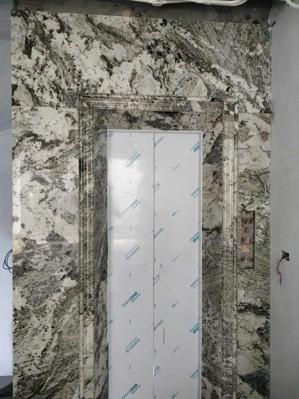  Mình cho thuê nhà đẹp, căn góc, Nguyễn Thị Định, 95m2x 4T vỉa hè 30 Tr 