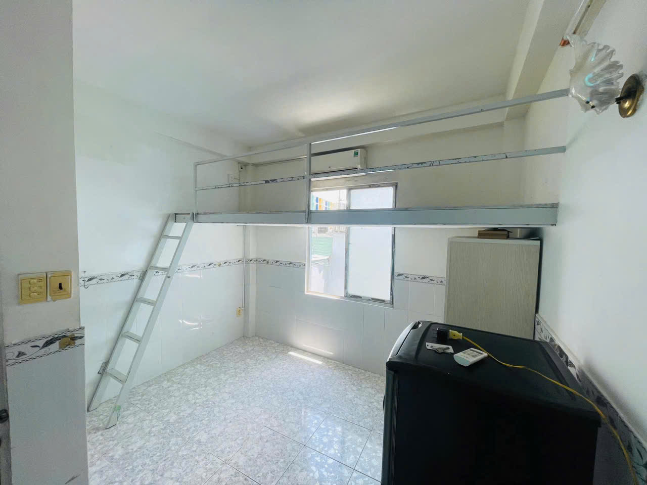  PASS PHÒNG ĐẸP – 166 HỒ BÁ KIỆN, QUẬN 10 (GẦN CÔNG VIÊN LÊ THỊ RIÊNG) 