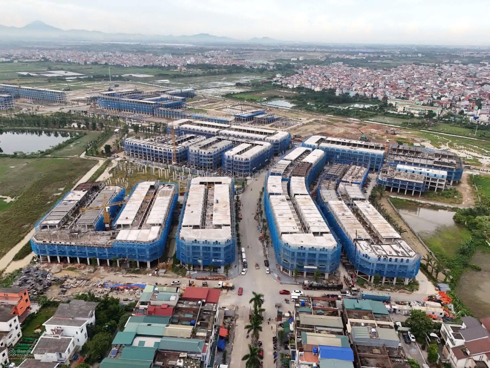  NHÀ MẶT PHỐ HOÀNG QUỐC VIỆT, DT75M2  MẶT TIỀN 5M, CAO 5 TẦNG GIÁ 17 TỶ LH;0931982626 