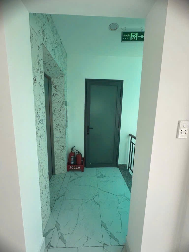  Bán chdv 7 tầng mt đường số 49 p.tân hưng, 650m2 sàn, 30tỷ 