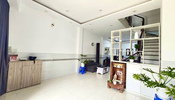 Nhà Bàu Cát 3, 72m², 4 tầng – Gần chợ Bàu Cát, giá chỉ 12,1 tỷ 