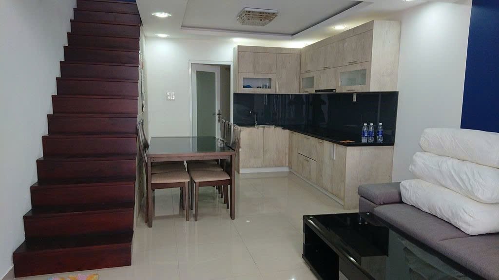  Cho thuê nhà Xô Viết Nghệ Tĩnh, P.25, 4.2x12m, trệt, lửng, 2pn, 2wc, 12tr, TL 