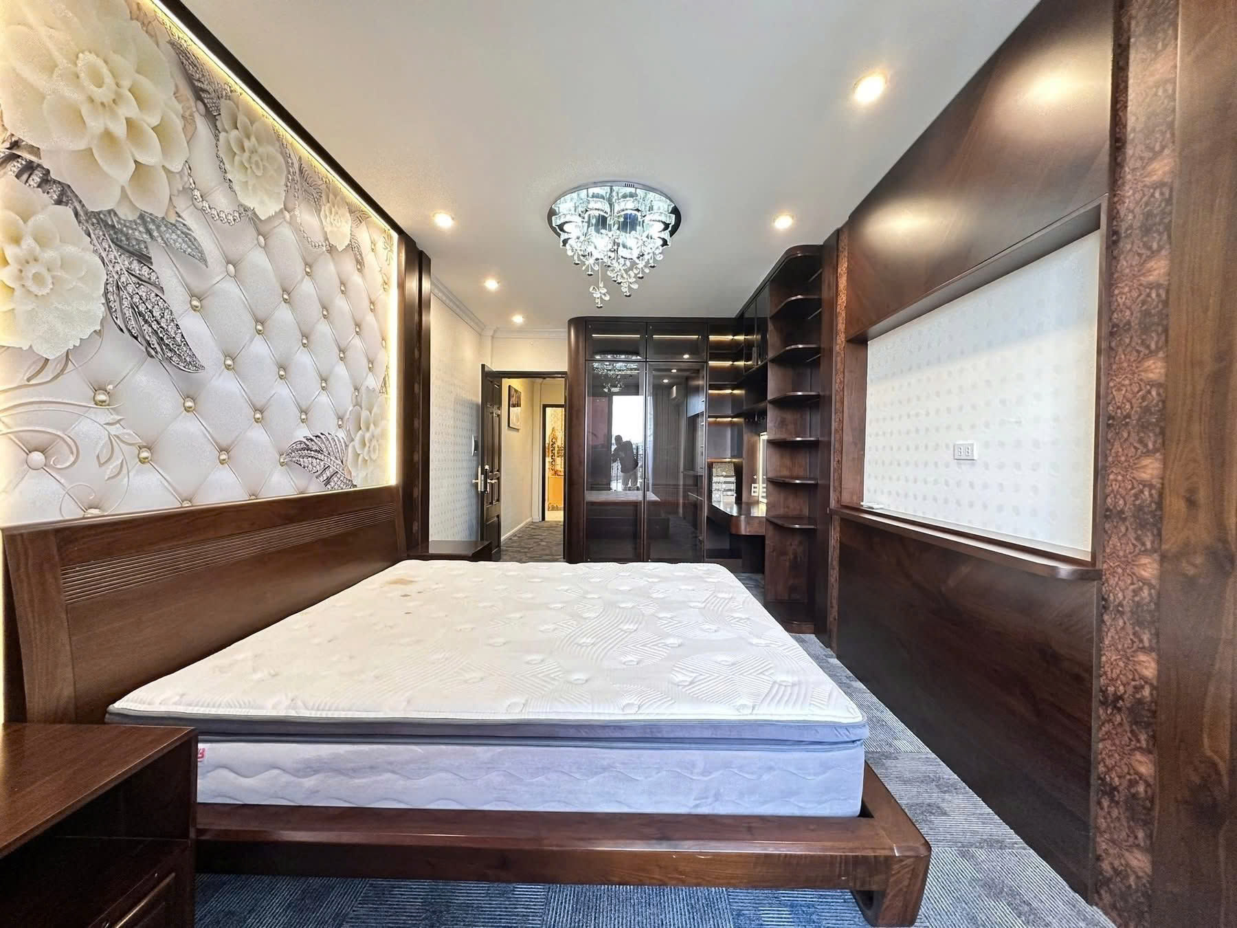  BÁN NHÀ MẶT PHỐ MAI ANH TUẤN - VIEW HỒ HOÀNG CẦU - 43/50M² x 6T THANG MÁY - KINH DOANH - GIÁ 32 TỶ 