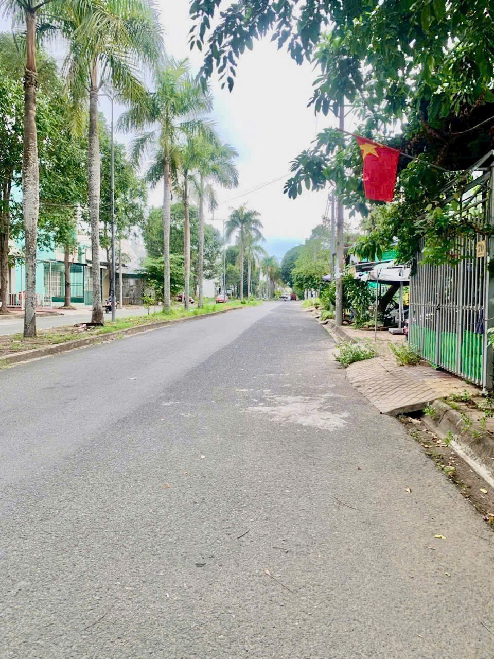  60. TRỆT RỘNG ĐẸP - MẶT TIỀN ĐƯỜNG PHAN TRỌNG TUỆ - KDC DIỆU HIỀN 
