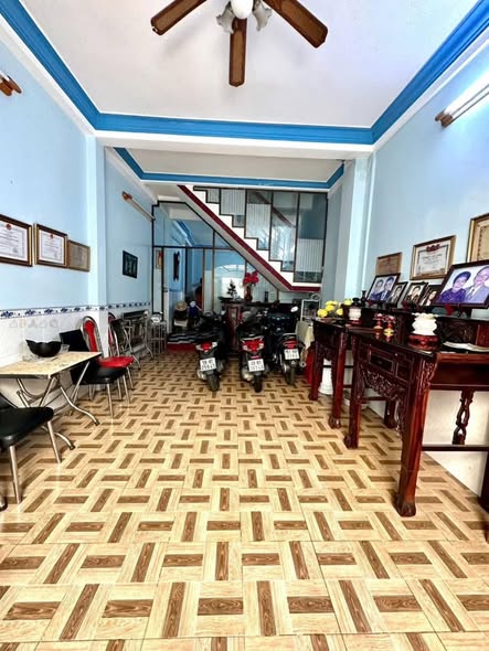  Nhà Bảy Hiền, Tân Bình, 115m², 3 tầng – Gần chợ Tân Bình, giá 15,6 tỷ 